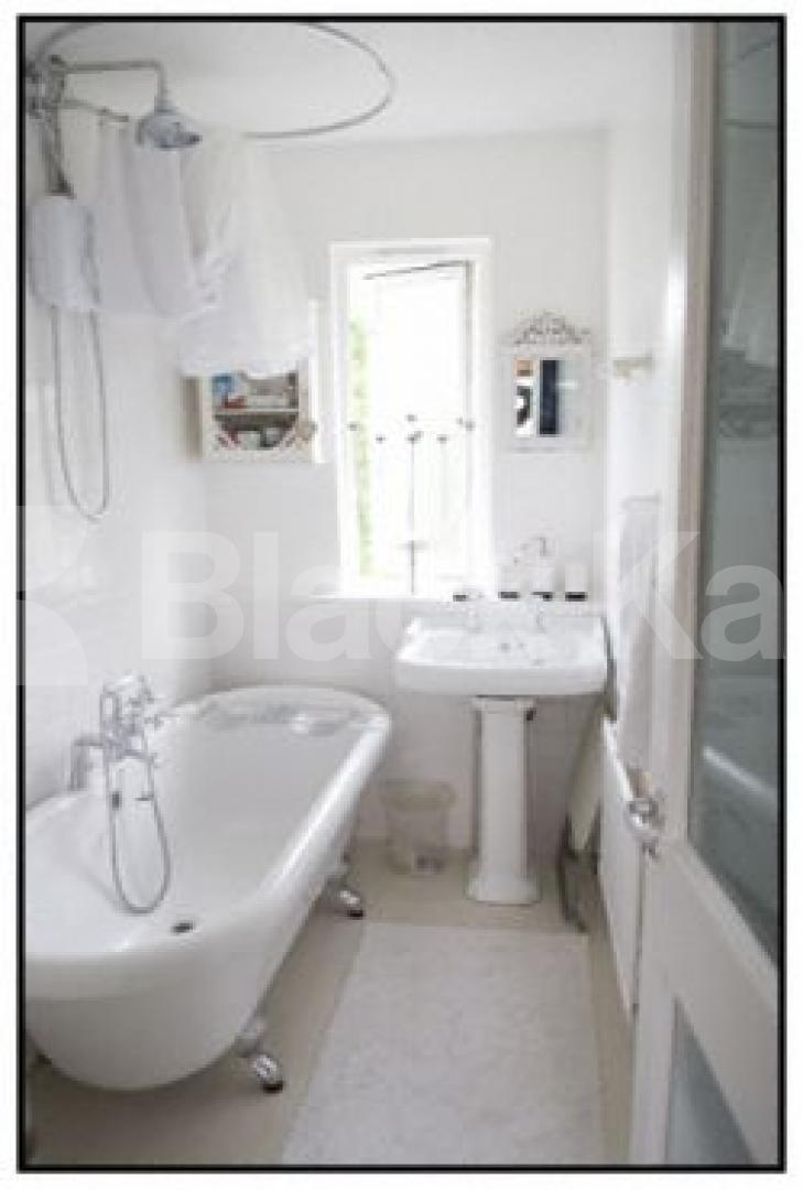 			New Instruciton, 2 Bedroom, 1 bath, 1 reception Flat			 Rossendale Way, CAMDEN